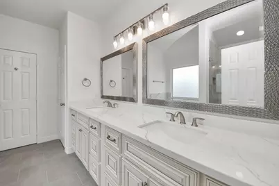 7925 Diamond Oak Drive, Texas City, TX 77591 - Photo 24