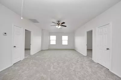 7925 Diamond Oak Drive, Texas City, TX 77591 - Photo 32