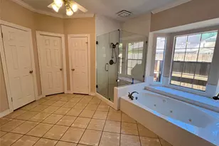 2021 Lauren Lake Dr, League City, TX 77573 - Photo 24