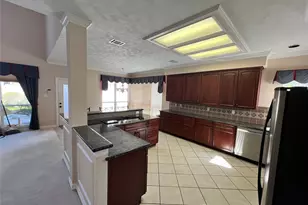 2021 Lauren Lake Dr, League City, TX 77573 - Photo 8