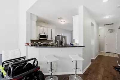 2926 Meadowglen Cove, Houston, TX 77082 - Photo 12
