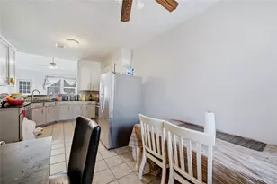2926 Meadowglen Cove, Houston, TX 77082 - Photo 12