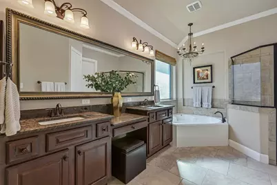 1017 Bolivar Point Lane, Friendswood, TX 77546 - Photo 20
