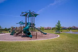 1017 Bolivar Point Ln, Friendswood, TX 77546 - Photo 36