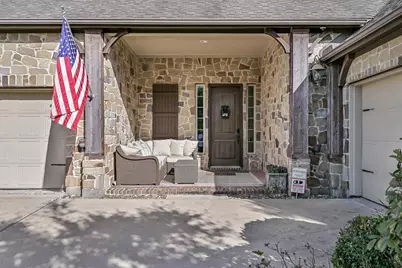 1017 Bolivar Point Lane, Friendswood, TX 77546 - Photo 2