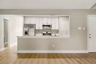 11742 N Willow Cir, Houston, TX 77071 - Photo 1