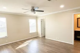 2442 Bering Dr, Houston, TX 77057 - Photo 8