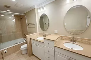 2442 Bering Dr, Houston, TX 77057 - Photo 6