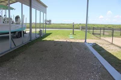 1247 Mabry, Gilchrist, TX 77617 - Photo 8