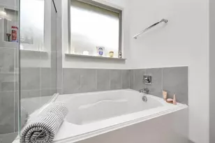 2539 Ravenna Ct, Friendswood, TX 77546 - Photo 16