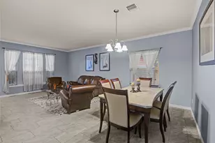 3018 Silverchase Meadows Dr, Houston, TX 77014 - Photo 8