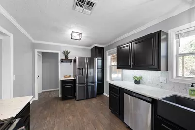 805 Betty Street, El Campo, TX 77437 - Photo 16