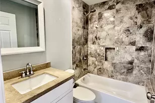 12625 Memorial Dr, Houston, TX 77024 - Photo 16