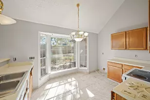 13431 Klamath Falls Dr, Houston, TX 77041 - Photo 8