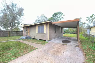 9321 Lanewood Dr, Houston, TX 77016 - Photo 6