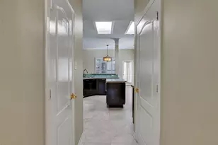 4414 Santee Dr, Baytown, TX 77521 - Photo 10