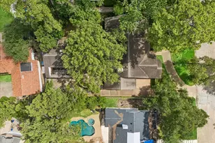 526 Westminster Dr, Houston, TX 77024 - Photo 6