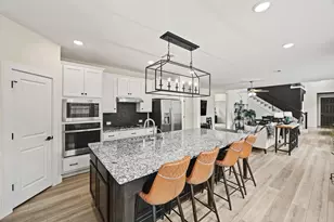 27208 Dripping Ledge Ct, Magnolia, TX 77354 - Photo 8