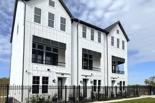 2745 Providence St, Houston, TX 77020 - Photo 2