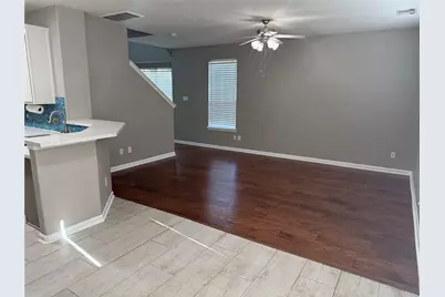 319 Brandy Ridge Lane, Dickinson, TX 77539 - Photo 6