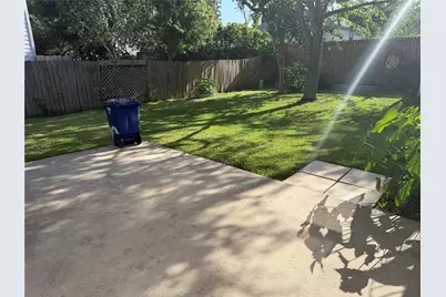 319 Brandy Ridge Lane, Dickinson, TX 77539 - Photo 8