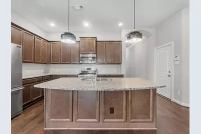 2518 Deerwood Heights Lane, Manvel, TX 77578 - Photo 10