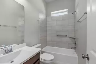 2518 Deerwood Heights Ln, Manvel, TX 77578 - Photo 6