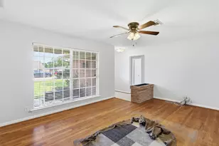 7701 Melrose St, Houston, TX 77022 - Photo 8