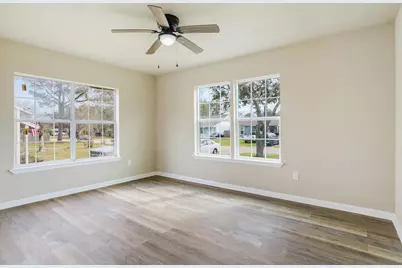 1120 17th Ave North, Texas City, TX 77590 - Photo 16