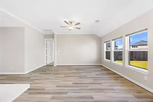 17681 Rosette Grass Dr, Conroe, TX 77385 - Photo 14