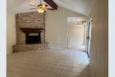 25 N Deerfoot Circle, The Woodlands, TX 77380 - Photo 4