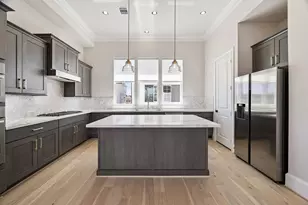 5917 Cottage Grove Lake Dr, Houston, TX 77007 - Photo 6