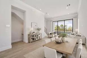 5917 Cottage Grove Lake Dr, Houston, TX 77007 - Photo 2