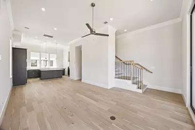 5917 Cottage Grove Lake Drive, Houston, TX 77007 - Photo 10