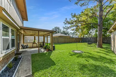 14902 Aspen Hills Drive, Houston, TX 77062 - Photo 14