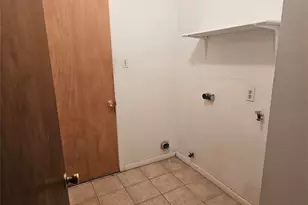 6814 Castleview Ln, Houston, TX 77489 - Photo 14