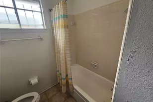 6814 Castleview Ln, Houston, TX 77489 - Photo 24