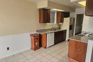 6814 Castleview Ln, Houston, TX 77489 - Photo 8