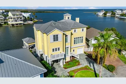 3509 Petite Circle, Galveston, TX 77554 - Photo 2