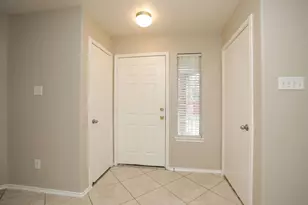 12846 Colony Heath Ln, Houston, TX 77085 - Photo 8