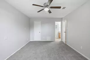 6814 Indian Falls Dr, Houston, TX 77489 - Photo 24