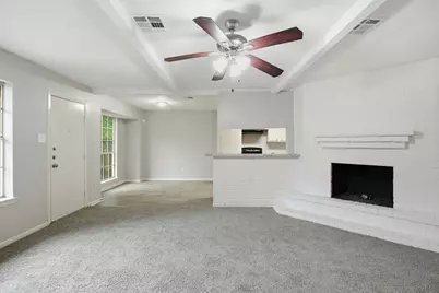 6814 Indian Falls Drive, Houston, TX 77489 - Photo 10