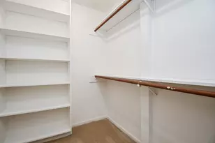 2562 Kevin Ln, Houston, TX 77043 - Photo 24