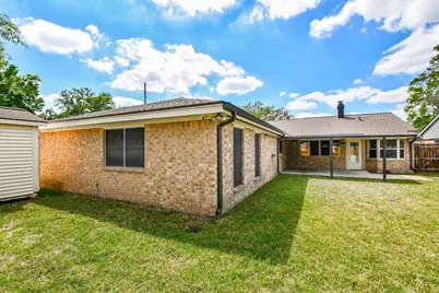 2562 Kevin Lane, Houston, TX 77043 - Photo 10