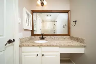 4134 Childress St, Houston, TX 77005 - Photo 10
