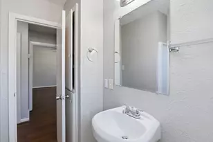 7252 Yoe St, Houston, TX 77016 - Photo 28