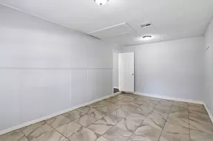 7252 Yoe St, Houston, TX 77016 - Photo 20