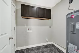 101 Live Oak St, Baytown, TX 77520 - Photo 16