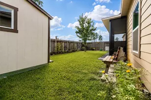 20232 Torrey Pines Ln, Cleveland, TX 77327 - Photo 4