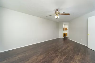 2902 Laurelridge Drive, League City, TX 77573 - Photo 14